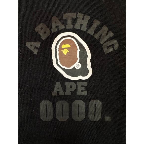 A Bathing Ape Authentic 0000. Black T Shirt Logo On Back Size S - Picture 2 of 14